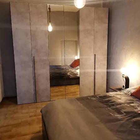 Tesla Industry Appartement Colazza
