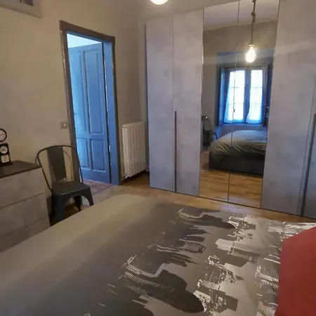 Appartement Tesla Industry